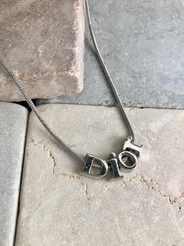 Christian Dior Logo Necklace Silver Vintage cs85ri