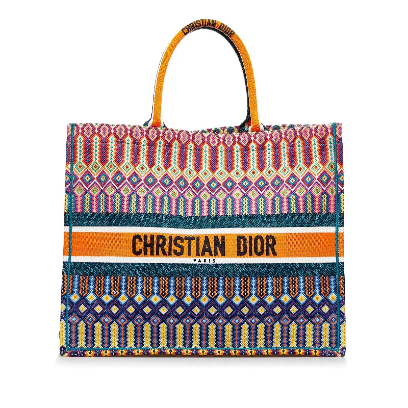 Dior Large Multicolor Embroidered Book Tote (SHG-GboZYw)