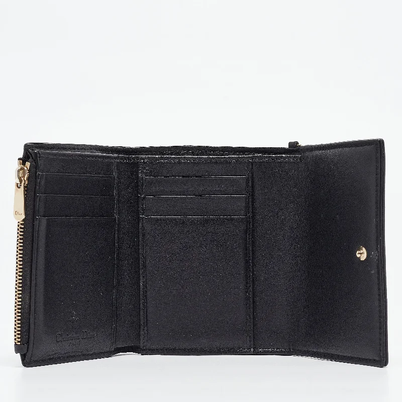 DIOR Black Cannage Leather Lady  Trifold Wallet